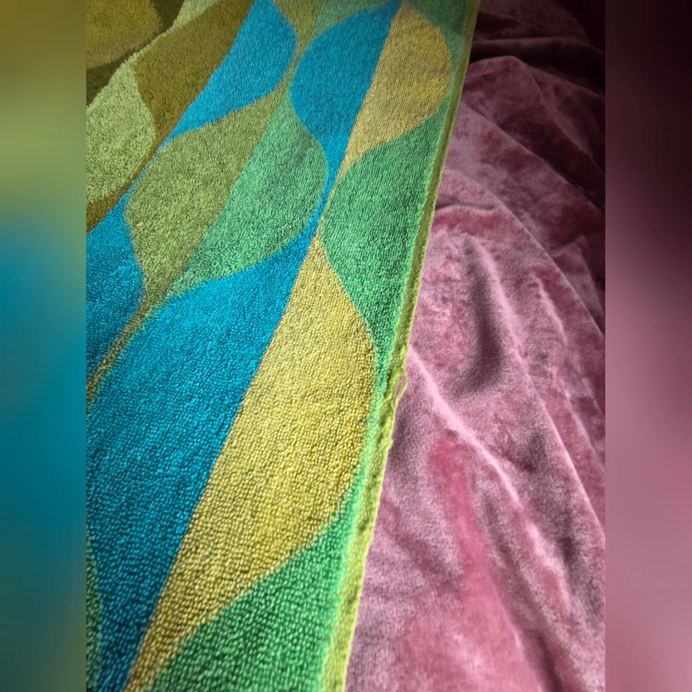 Vtg Cannon Seven Seas BATH Towel 70's Retro Fringe Cotton